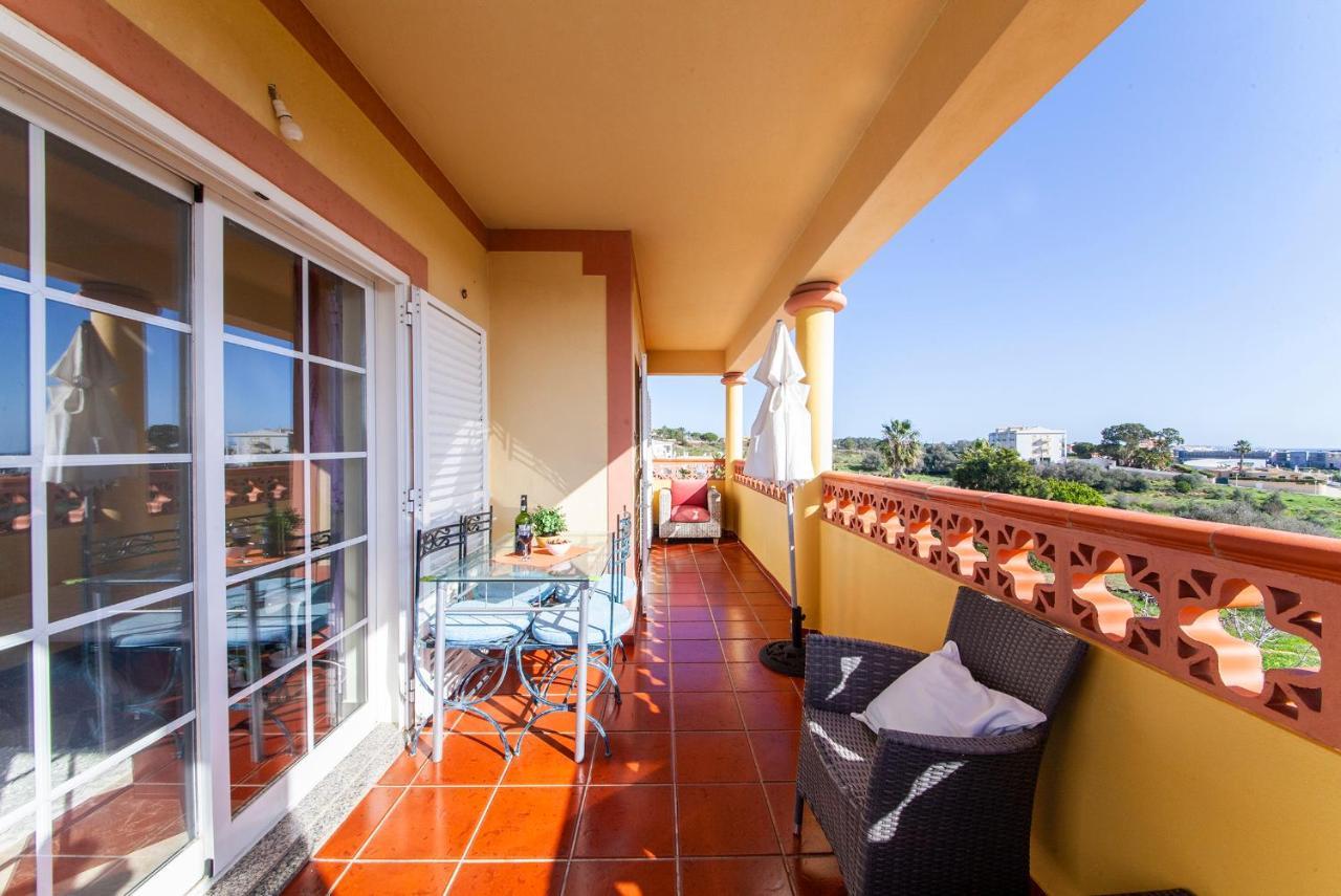 B47 - Walkway Beachview Place Lagos Extérieur photo